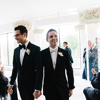 gay-wedding-planning-320